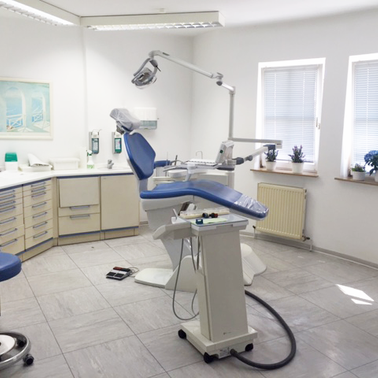 Behandlungszimmer 3 der Zahnärztin Dr. Brauns-Packenius aus Langenselbold - Ihre freundliche und kompetente Zahnärztin!